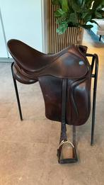 Te koop Sella dressuur zadel bruin, Dieren en Toebehoren, Paarden en Pony's | Zadels, Ophalen of Verzenden, Zo goed als nieuw