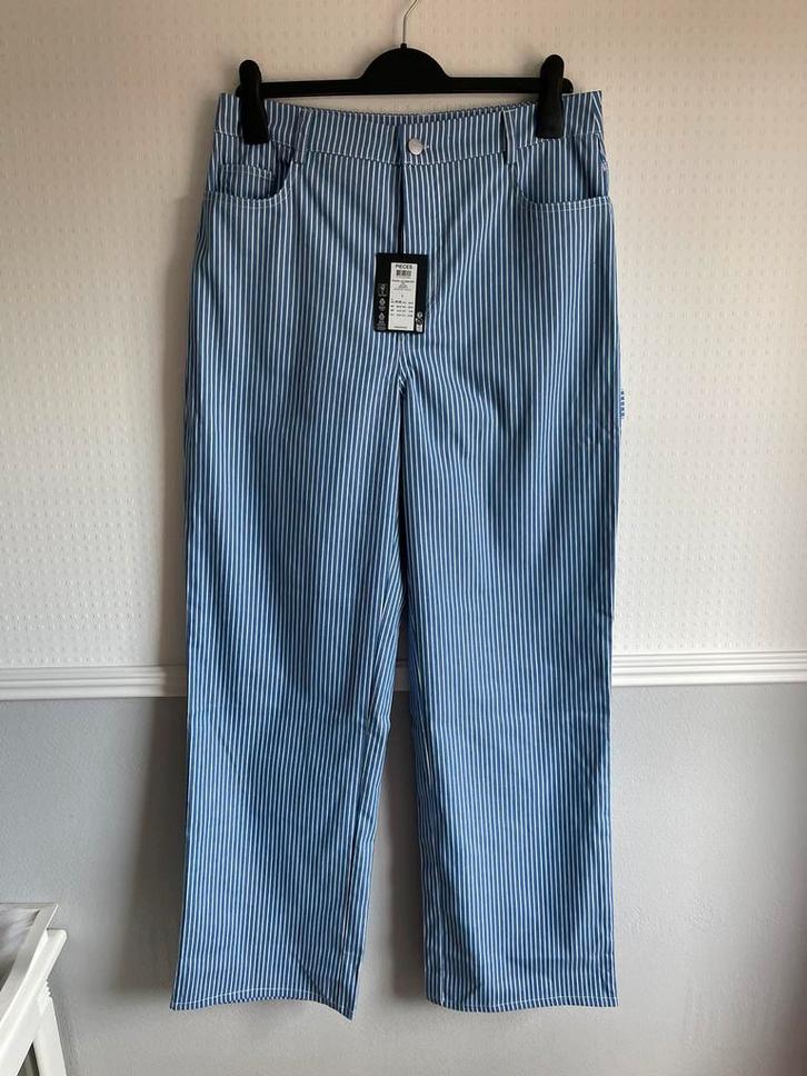 Pieces, wijde broek, maat L, blauw met een verticale streep, Kleding | Dames, Broeken en Pantalons, Zo goed als nieuw, Maat 42/44 (L)