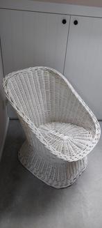 Stoel/ fauteuil # riet # vintage..ruim 50 jr oud ️!🤎🏵️🫶🏼, Huis en Inrichting, Stoelen, Ophalen, Gebruikt, Bruin, Eén