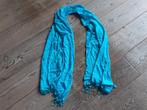 Blauwe sjaal met franjes,  200 cm, weinig gedragen, Ophalen of Verzenden, Zo goed als nieuw, Overige maten, Sjaal