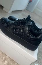Guess sneakers, Zwart, Ophalen of Verzenden, Sneakers of Gympen, Zo goed als nieuw