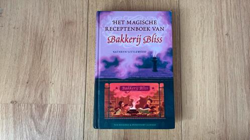 Het magische receptenboek van Bakkerij Bliss, Boeken, Kinderboeken | Jeugd | 10 tot 12 jaar, Zo goed als nieuw, Ophalen of Verzenden
