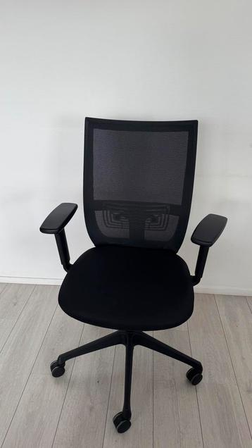 Ergonomische Bureaustoel – NEN-EN-1335 Norm / Office Chair beschikbaar voor biedingen
