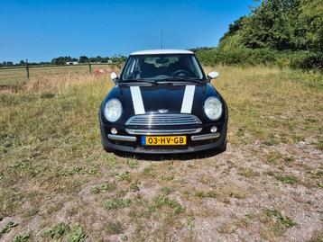 Mini 1.6 16V Cooper 2002 Zwart Airco beschikbaar voor biedingen