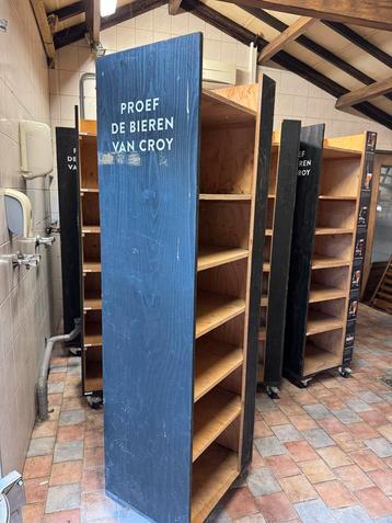 Houten Stellingkasten op Wielen (per stuk) beschikbaar voor biedingen