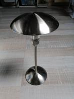 Weinig gebruikt deze metalen staande lamp. Kan bij camping., Huis en Inrichting, Lampen | Overige, Metaal modern, Ophalen of Verzenden