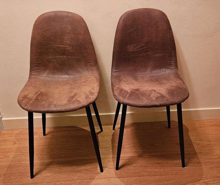 Kuipstoelen suède, Huis en Inrichting, Stoelen, Zo goed als nieuw, Twee, Bruin, Ophalen