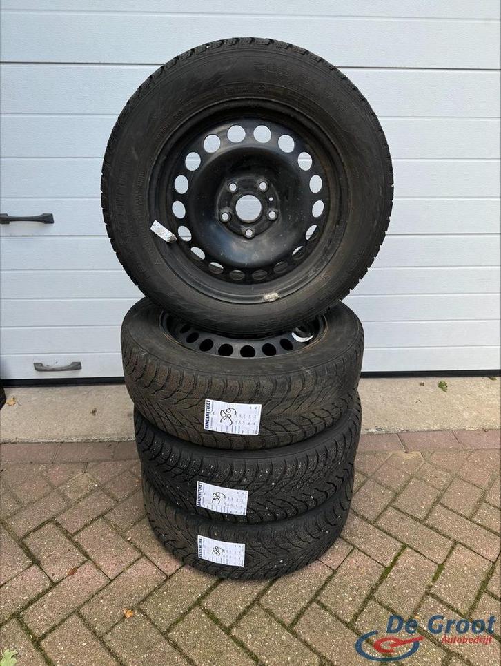 Winterwielen / winterbanden 205/60/16 VW Caddy, Auto-onderdelen, Banden en Velgen, Banden en Velgen, Winterbanden, 16 inch, 205 mm