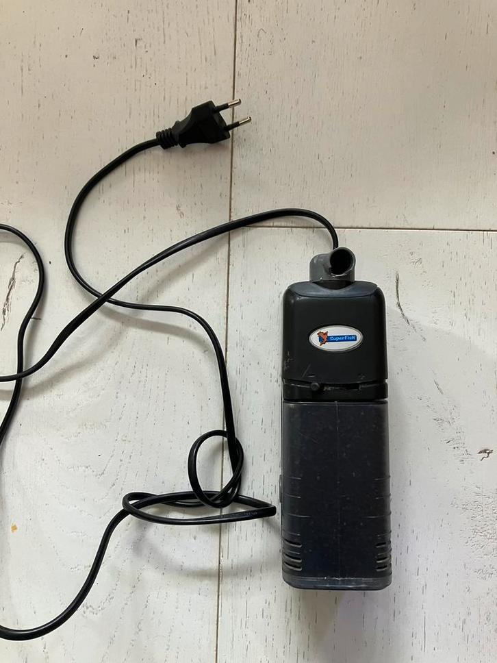 Aquarium pomp aquaflow 200, Dieren en Toebehoren, Vissen | Aquaria en Toebehoren, Zo goed als nieuw, Filter of Co2, Ophalen of Verzenden