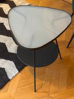 IKEA Ulsberg Bijzettafel - Stijlvol en Praktisch, Huis en Inrichting, Tafels | Bijzettafels, Minder dan 55 cm, Gebruikt, Metaal of Aluminium