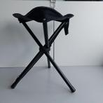 Zitkrukje op driepoot, inklapbaar en makkelijk meenemen, Ophalen of Verzenden, Zo goed als nieuw