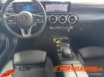 Mercedes A-klasse 250 Premium SFEERVERLICHTING/WIDESCREEN/LE, Auto's, Zwart, 4 cilinders, Leder en Stof, 14 km/l