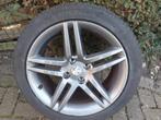 Spaakvelg met Michelin band voor Peugeot 308 (225/45 R17), Gebruikt, Banden en Velgen, 17 inch, Ophalen of Verzenden