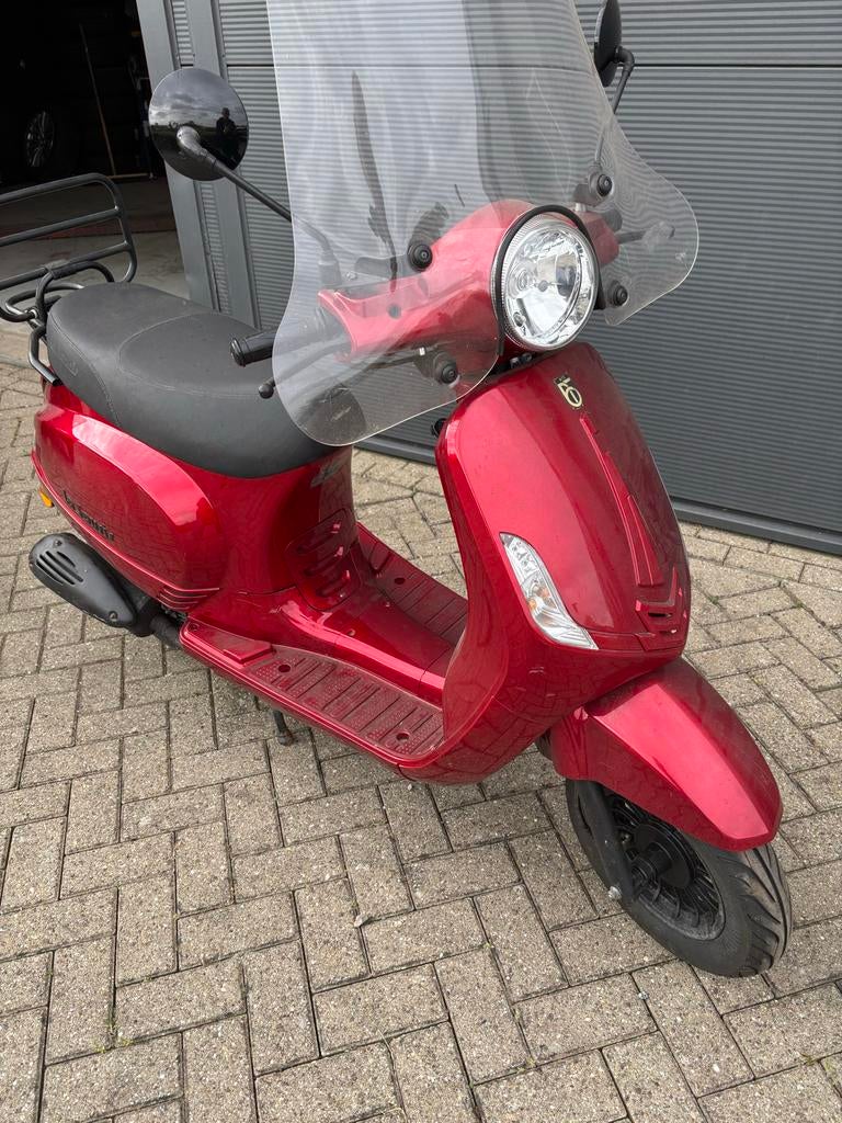 Rode La Souris scooter, Fietsen en Brommers, Brommeronderdelen | Scooters, Gebruikt, Overige merken, Overige typen, Ophalen of Verzenden