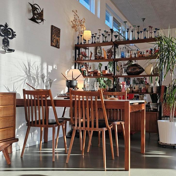 4 Vintage Retro Stoelen van Gábriel Frigyes, Hongarije, Huis en Inrichting, Stoelen, Gebruikt, Vier, Hout, Leer, Bruin, Ophalen of Verzenden