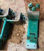 GEZOCHT Mercedes T1 scharnieren achterdeuren, Ophalen of Verzenden