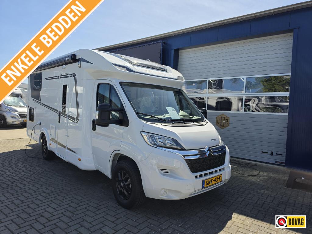 Etrusco T 6900 SB Maxxfan, Fietsendrager, Ringverwarming, Bedrijf, Luifel, Etrusco