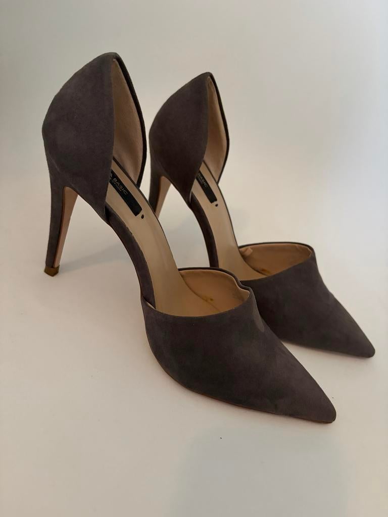 Zara Basic suède pumps - Maat 39, Ophalen of Verzenden, Zo goed als nieuw, Grijs, Pumps