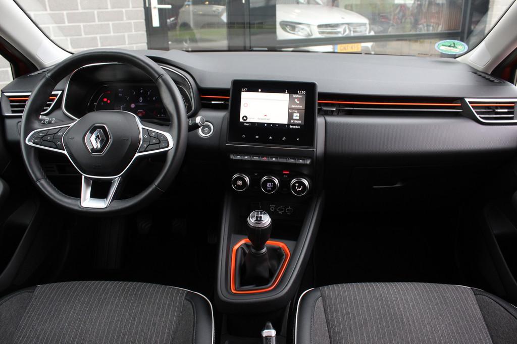 Renault Clio 1.0 TCe Initiale Paris / Carplay / Camera / Key, Voorwielaandrijving, 101 pk, Gebruikt, Met garantie (alle)