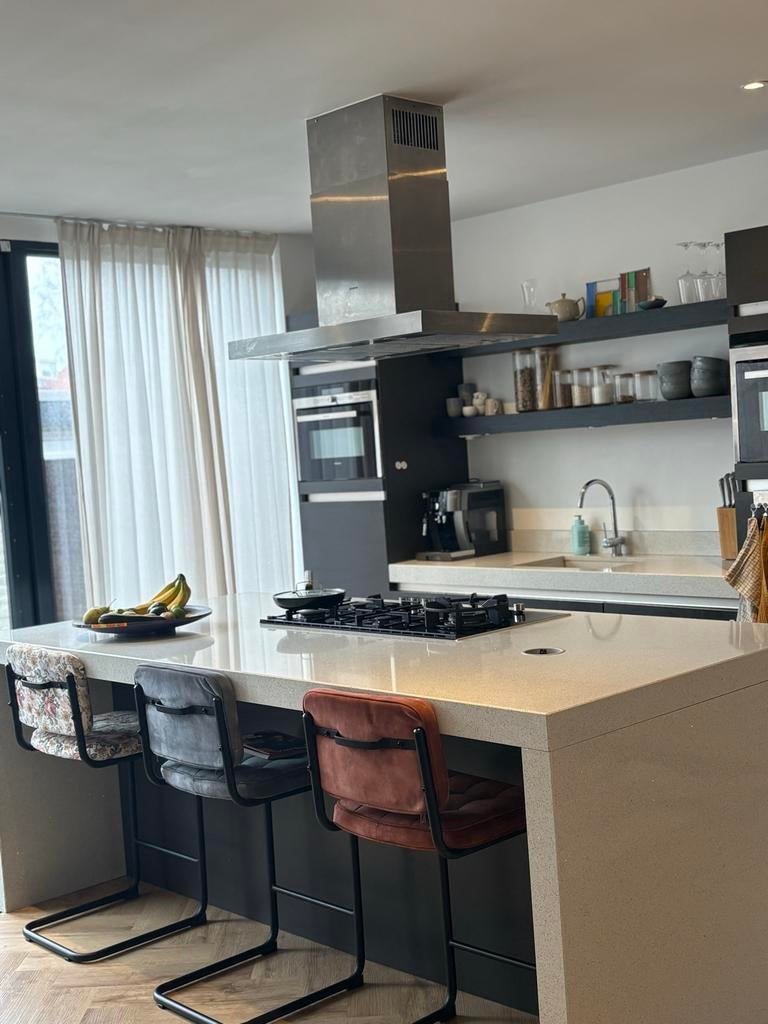 Moderne complete keuken met kookeiland, Gebruikt, Overige typen, Ophalen of Verzenden, Met kookeiland