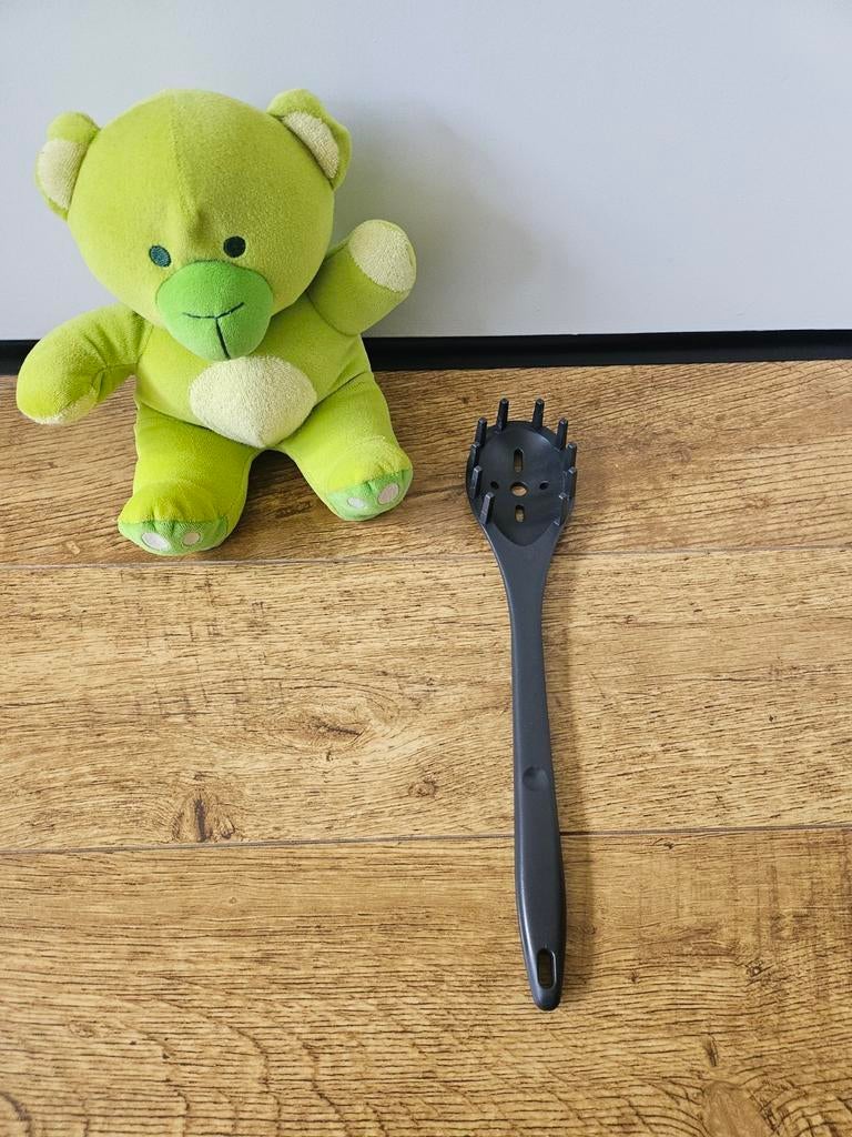 Tupperware spaghetti lepel / pasta lepel - zwart, Huis en Inrichting, Keuken | Tupperware, Ophalen of Verzenden, Gebruikt, Overige typen