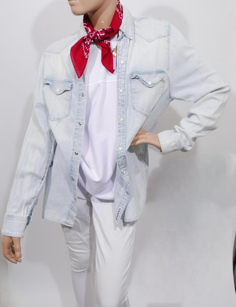 ZADIG &  VOLTAIRE lichtblauwe denim blouse maat M ZGAN, Ophalen of Verzenden, Zo goed als nieuw, Maat 38/40 (M), Blauw