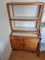 Gebruikte kast op wielen, 2-delig, Ophalen, Gebruikt, Overige houtsoorten, Met deur(en)