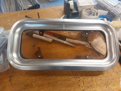 Vetus patrijspoort klappend 36x15 cm, Watersport en Boten, Bootonderdelen, Gebruikt