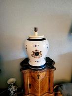 Prachtige grote vaaslamp met Frans wapen erop, Ophalen