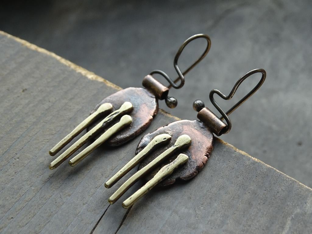 Zilveren oorbellen: bron van het leven., Hangers, Nieuw, Ophalen of Verzenden, Met edelsteen