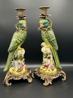 Prachtige vintage papegaaien kandelaars - porselein en brons, Ophalen, Koper of Brons