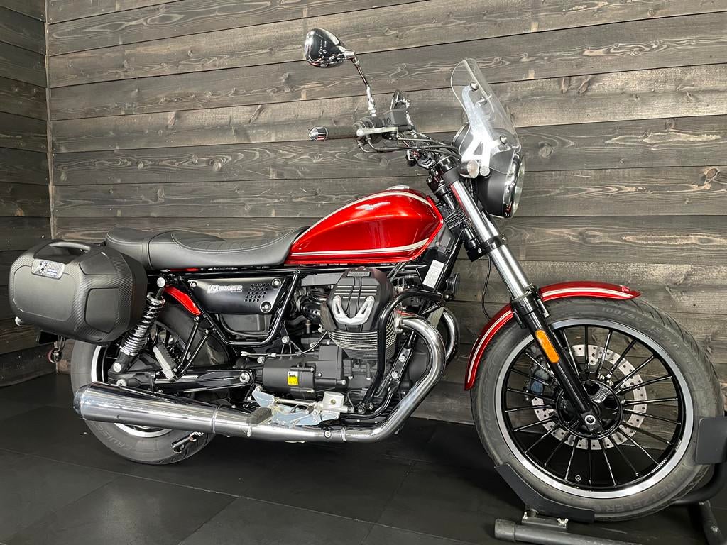 Moto Guzzi V9 ROAMER (bj 2017), Motoren, Motoren | Moto Guzzi, 853 cc, Bedrijf, Meer dan 35 kW, Overig