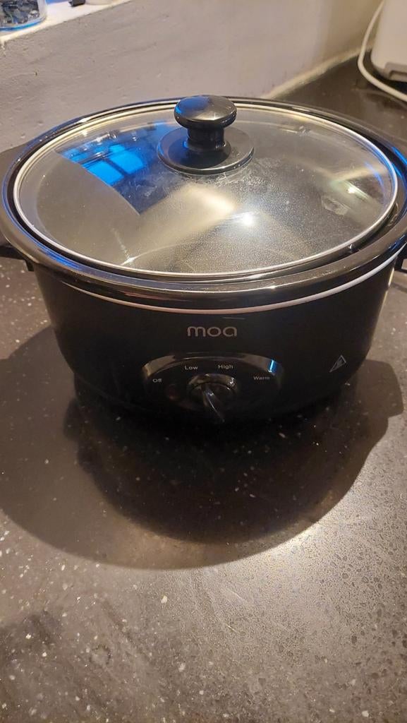 Moa slowcooker 3,5 liter, Witgoed en Apparatuur, Slowcookers, Ophalen of Verzenden, Zo goed als nieuw