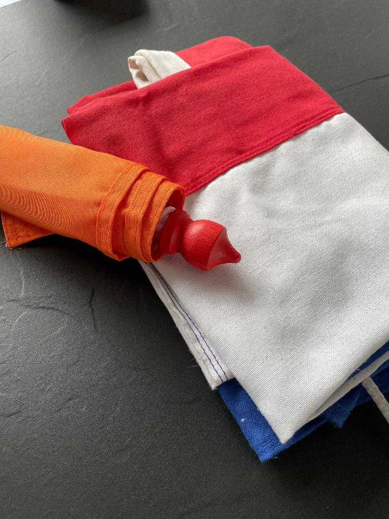 Koningsvlag en wimpel, Diversen, Vlaggen en Wimpels, Ophalen of Verzenden, Zo goed als nieuw