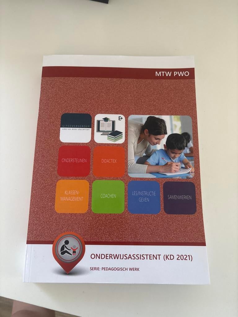 Onderwijsassistent (KD 2021) - Pedagogisch Werk, Ophalen of Verzenden, Gamma, Zo goed als nieuw, MBO