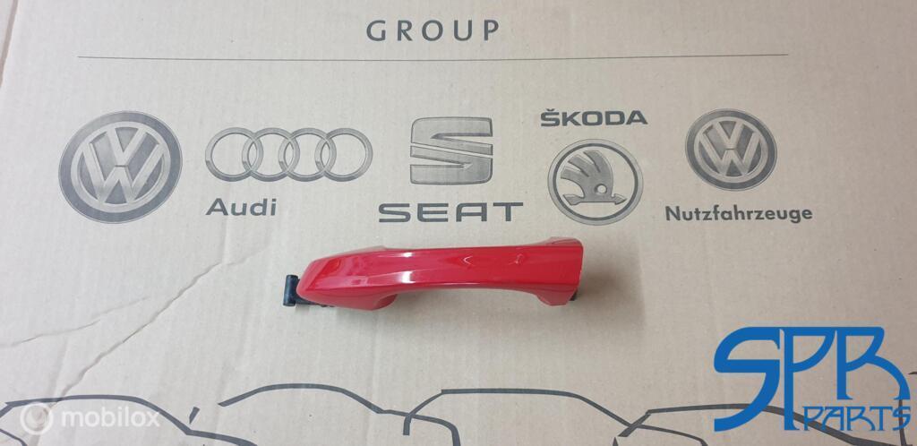 VW VAG LY3D LINKS Deurgreep linksvoor linksachter 5G0837205, Gebruikt, Volkswagen, Ophalen of Verzenden, Volkswagen