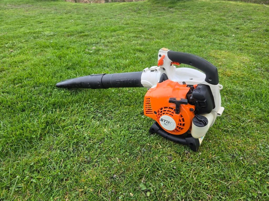 Stihl BG85 bladblazer handgedragen | BG 85 blazer 2takt, Tuin en Terras, Ophalen, Info@stihl.nl, Gebruikt, Handgedragen