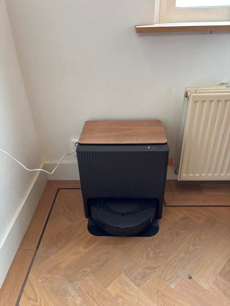 iRobot Roomba j9 Robotstofzuiger met zelflegende basis, Ophalen of Verzenden, Zo goed als nieuw, Reservoir, Robotstofzuiger