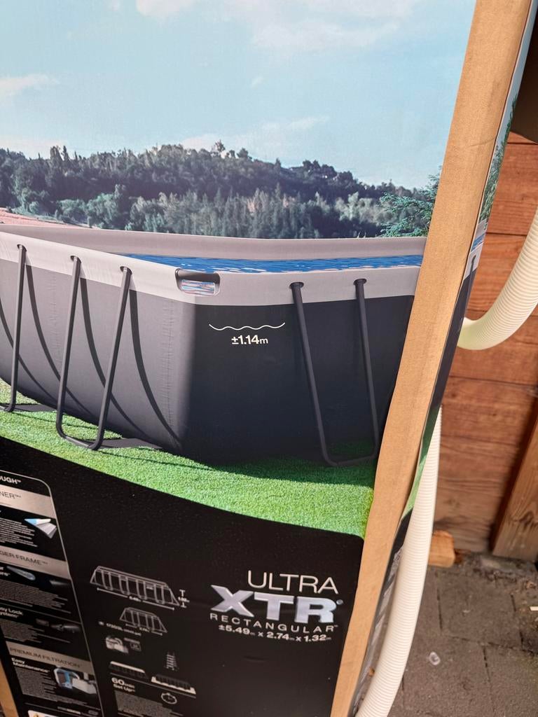 Intex Ultra XTR Rectangular zwembad 549 x 274 x 132, 120 cm of meer, Gebruikt, 200 tot 300 cm, Ophalen of Verzenden