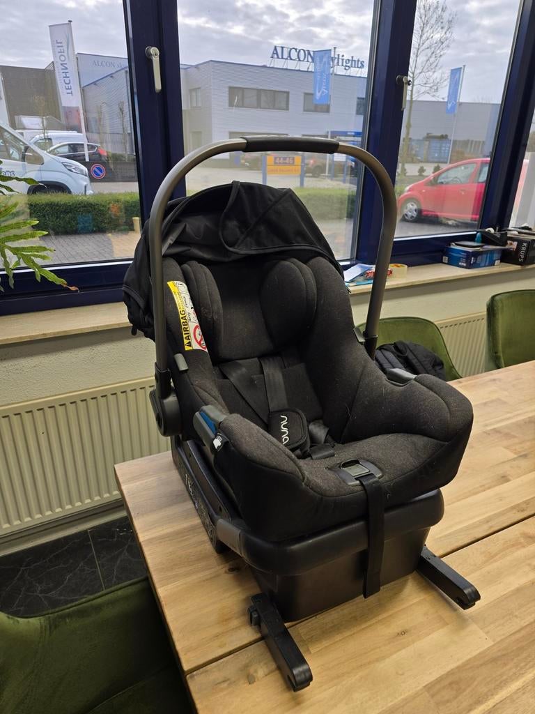 Nuna autostoel met isofix, Ophalen of Verzenden