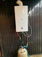 Vaillant turbomag 115 butaan propaangas, Doe-het-zelf en Verbouw, Geiser, Ophalen of Verzenden, Minder dan 20 liter, Propaan of Butaan