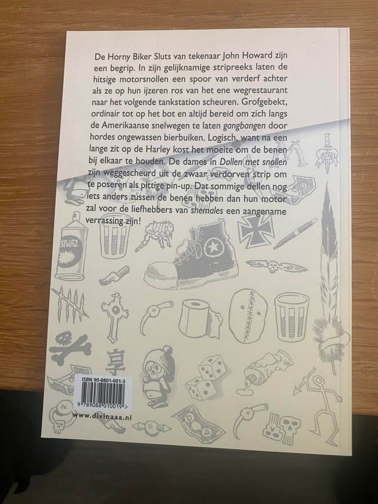 Dollen met Snollen en Shemales - John Howard, Eén stripboek, Ophalen of Verzenden, Zo goed als nieuw