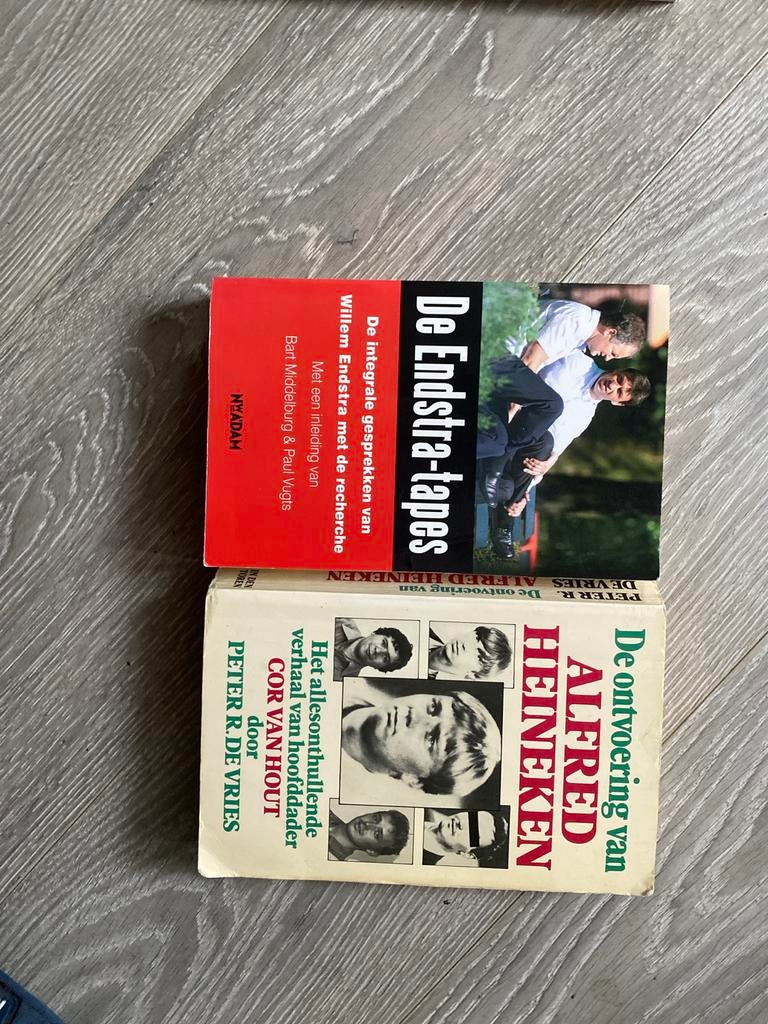 De ontvoering van Alfred Heineken & De Endstra-tapes, Ophalen of Verzenden, Gelezen, Tv-bewerking