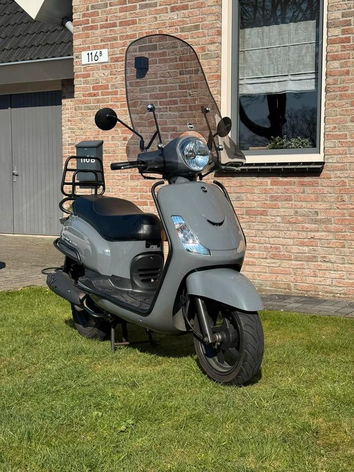 Sym Fiddle II Scooter - Bouwjaar 2020, Fietsen en Brommers, Scooters | SYM, Zo goed als nieuw, Fiddle, Benzine, Ophalen