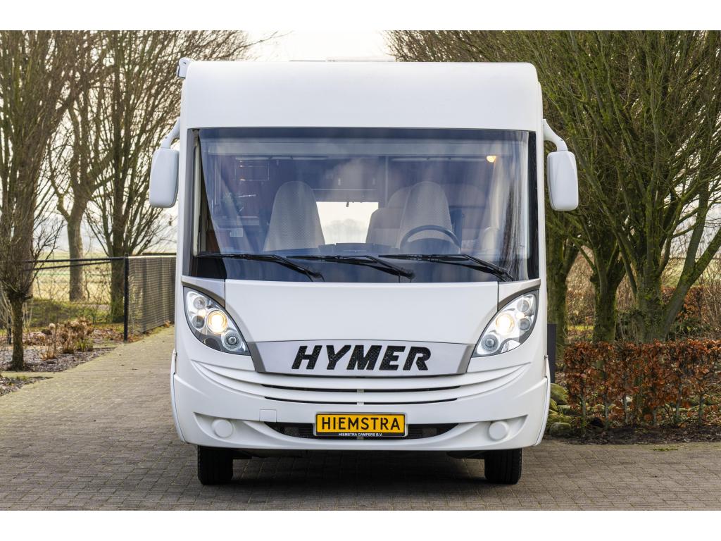 Hymer B504 Compact 6.0M Euro5 Stapelbed 52dkm Solar, Integraal, Ringverwarming, Fiat, Airbags