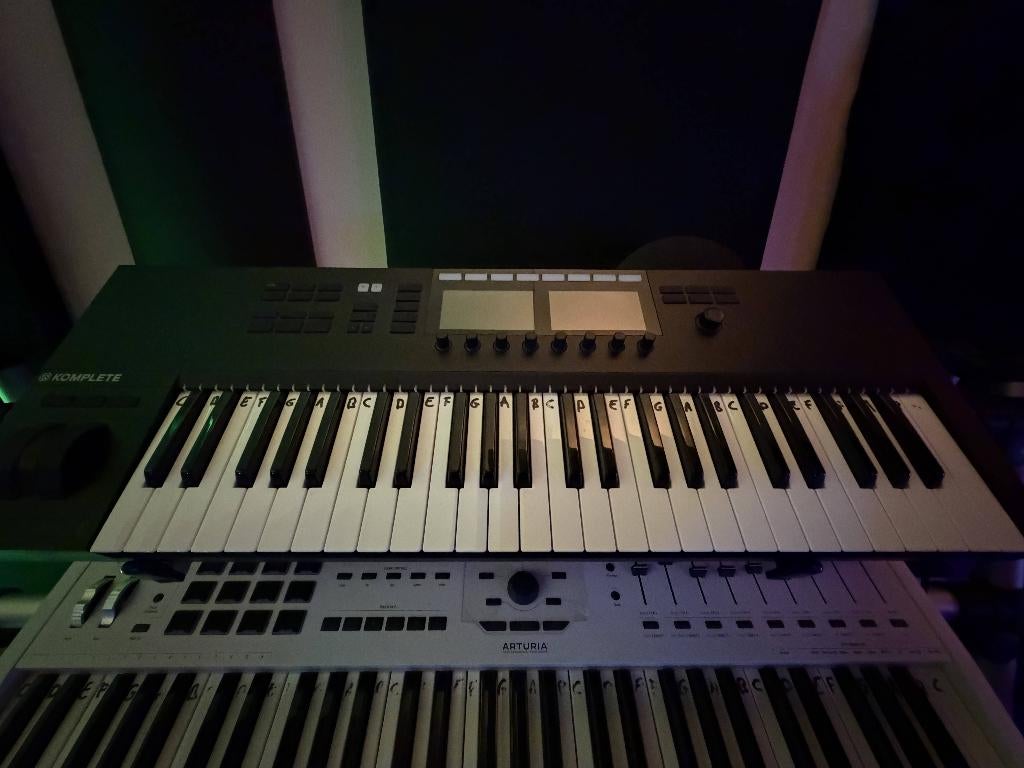 Native Instruments Komplete Kontrol S49 Mk2 in topstaat!, Ophalen, Zo goed als nieuw, Zwart