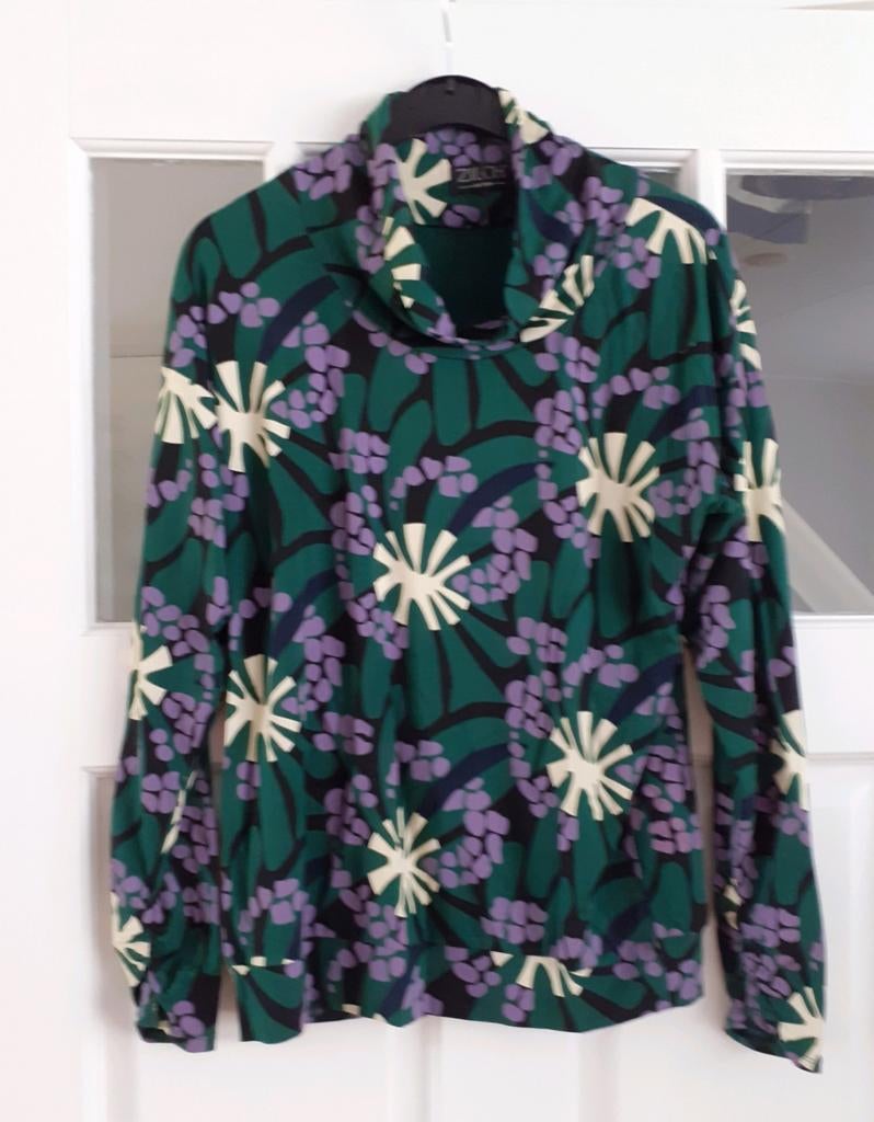 Zilch top shirt in nieuwstaat maat M, Maat 38/40 (M), Overige kleuren, Ophalen of Verzenden, Zo goed als nieuw