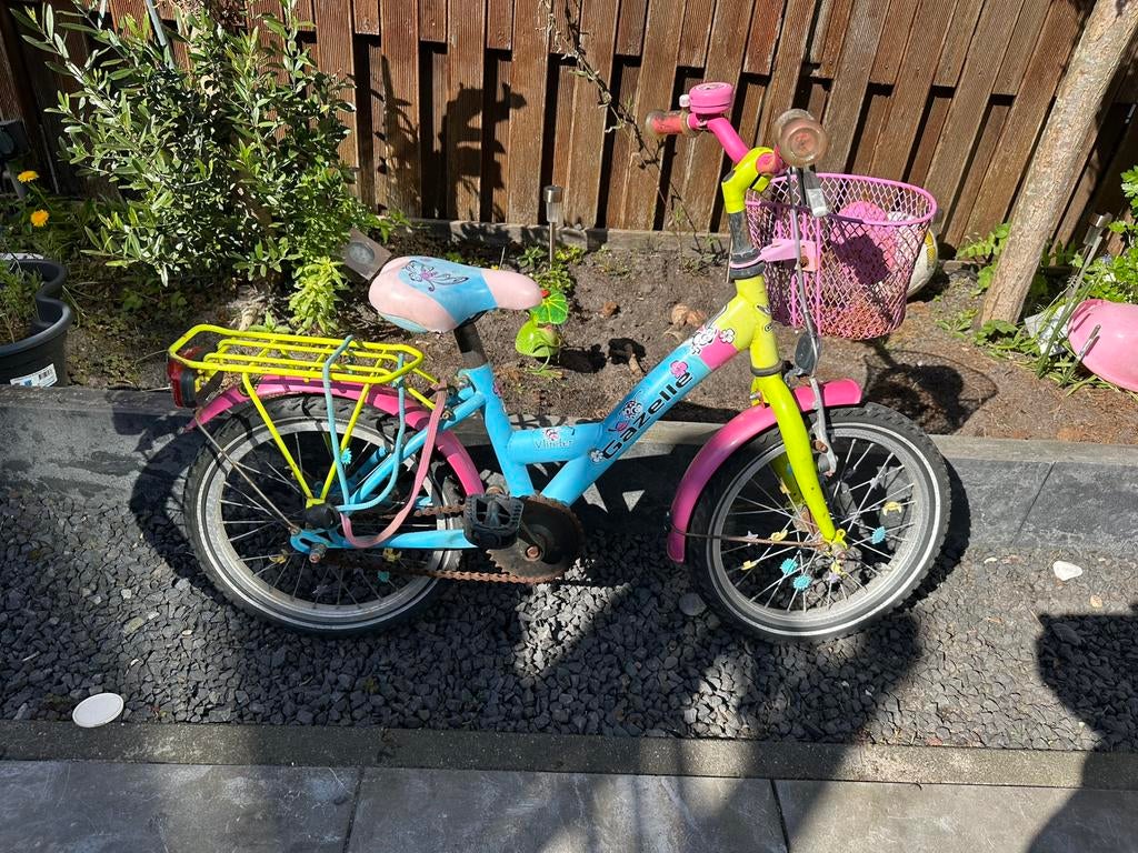 Gratis meisjes fiets opknapper, Ophalen, Zo goed als nieuw, Minder dan 16 inch