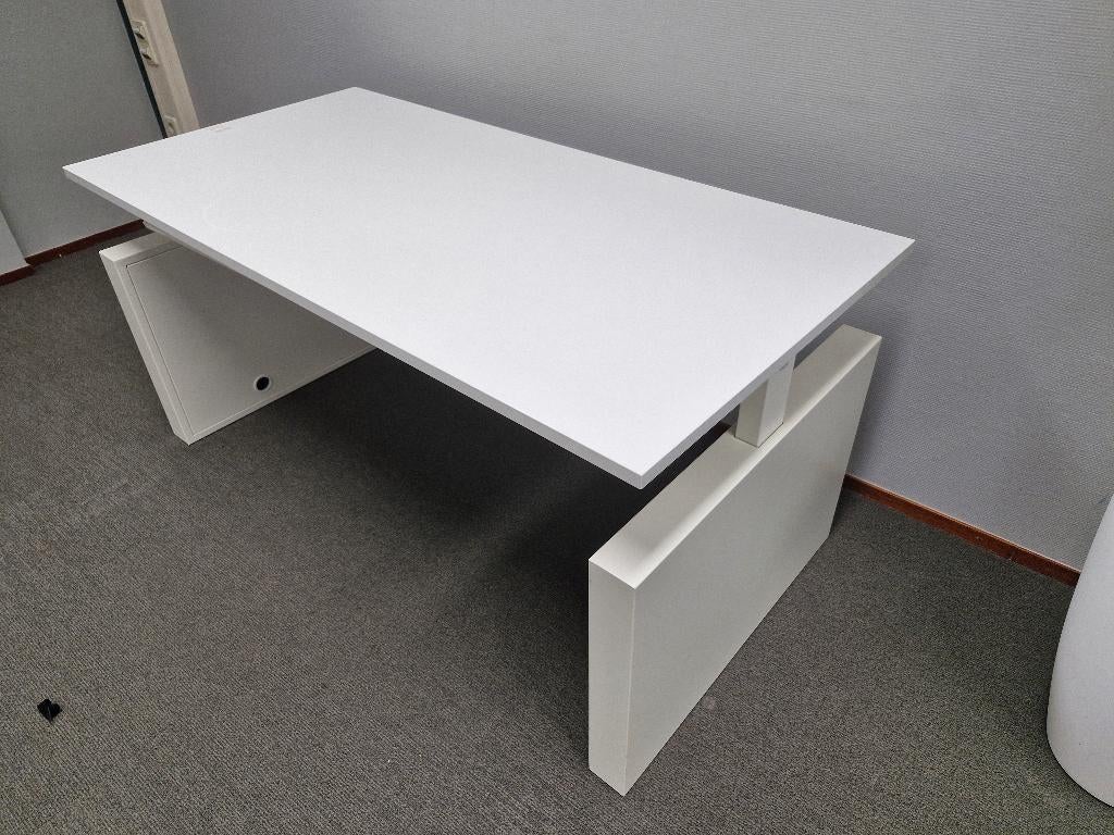 Vepa RW wit slinger / zwengel bureau met wang (20 x), 160 cm, In hoogte verstelbaar, Ophalen of Verzenden, Vepa