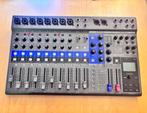 Zoom L-12 Mengpaneel Mixer, Ophalen of Verzenden, Zo goed als nieuw, 10 tot 20 kanalen, Microfooningang